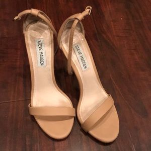 Steve Madden heels in good condition